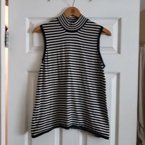Liz Lange Maternity tank top